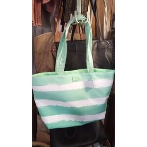 🌿 Clinique “Spring Getaway” Tote Bag